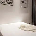 Centric Gracia Apartment